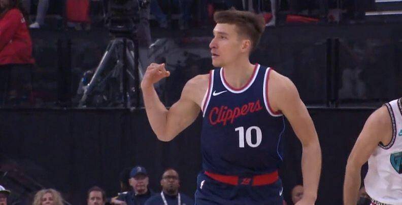 Yabo Sports-快船队惨败后更衣室爆发冲突，主帅回应，选择标准.-Yabo Sports